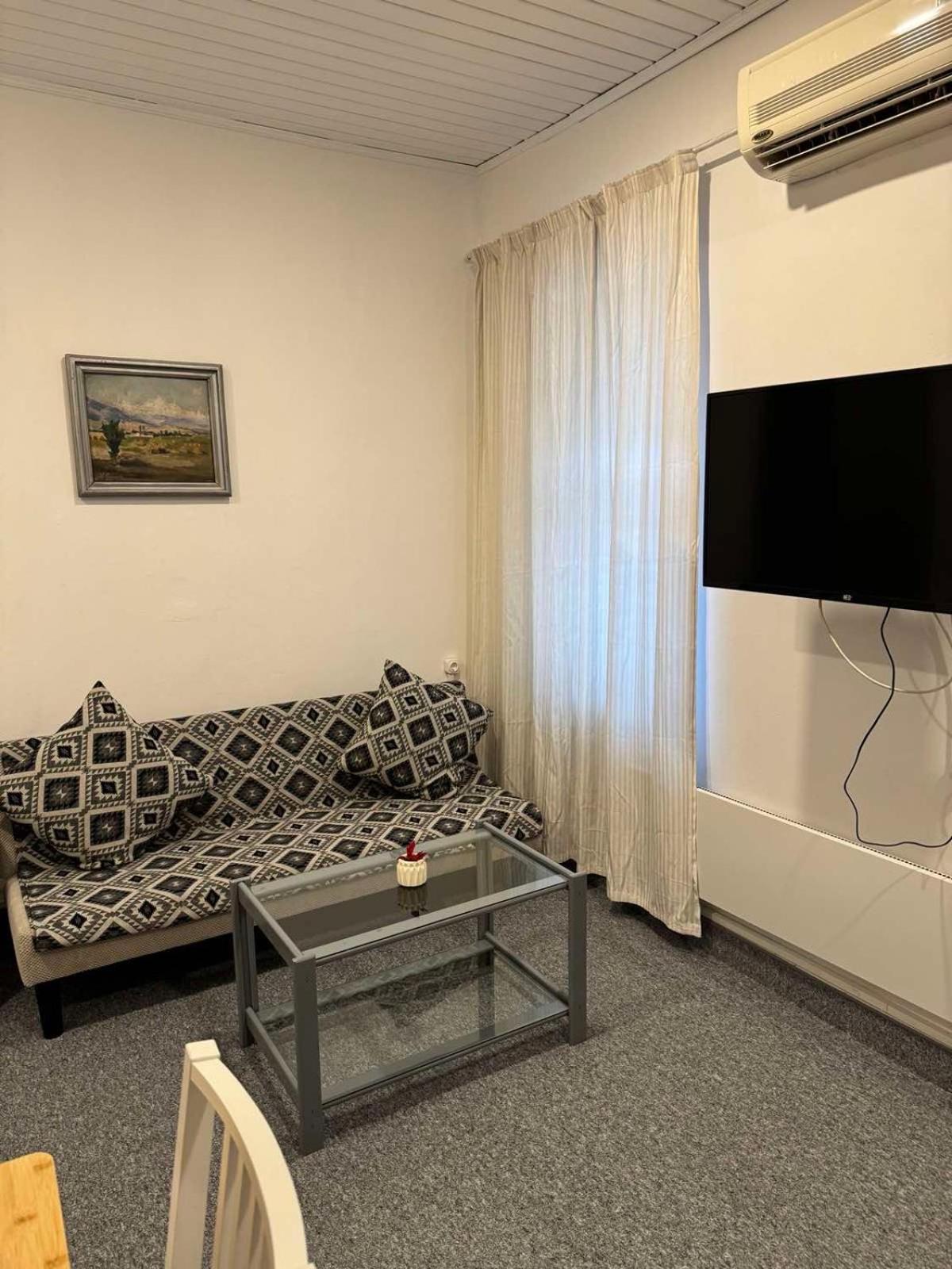 Family Hotel Dalis โซเฟีย ภายนอก รูปภาพ